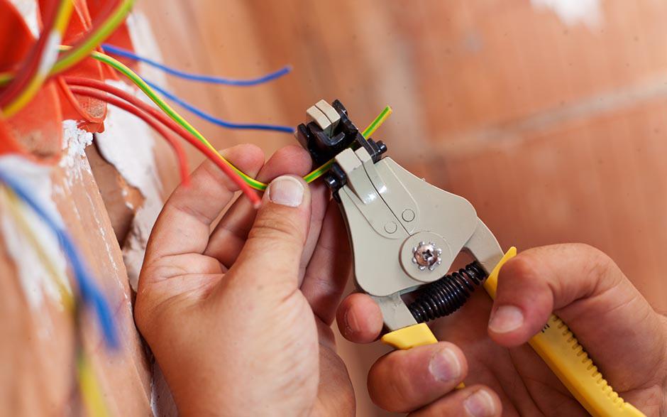 tarifs électricien Plaisir